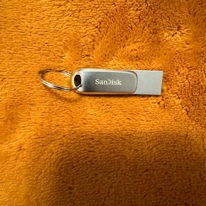 SANDISK 1TB USB/USB-C flashdrive